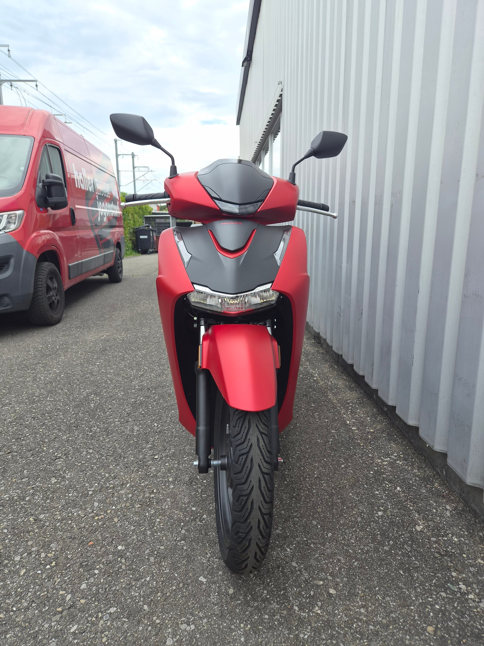 HONDA SH 150 INKL. TOP BOX-image-2