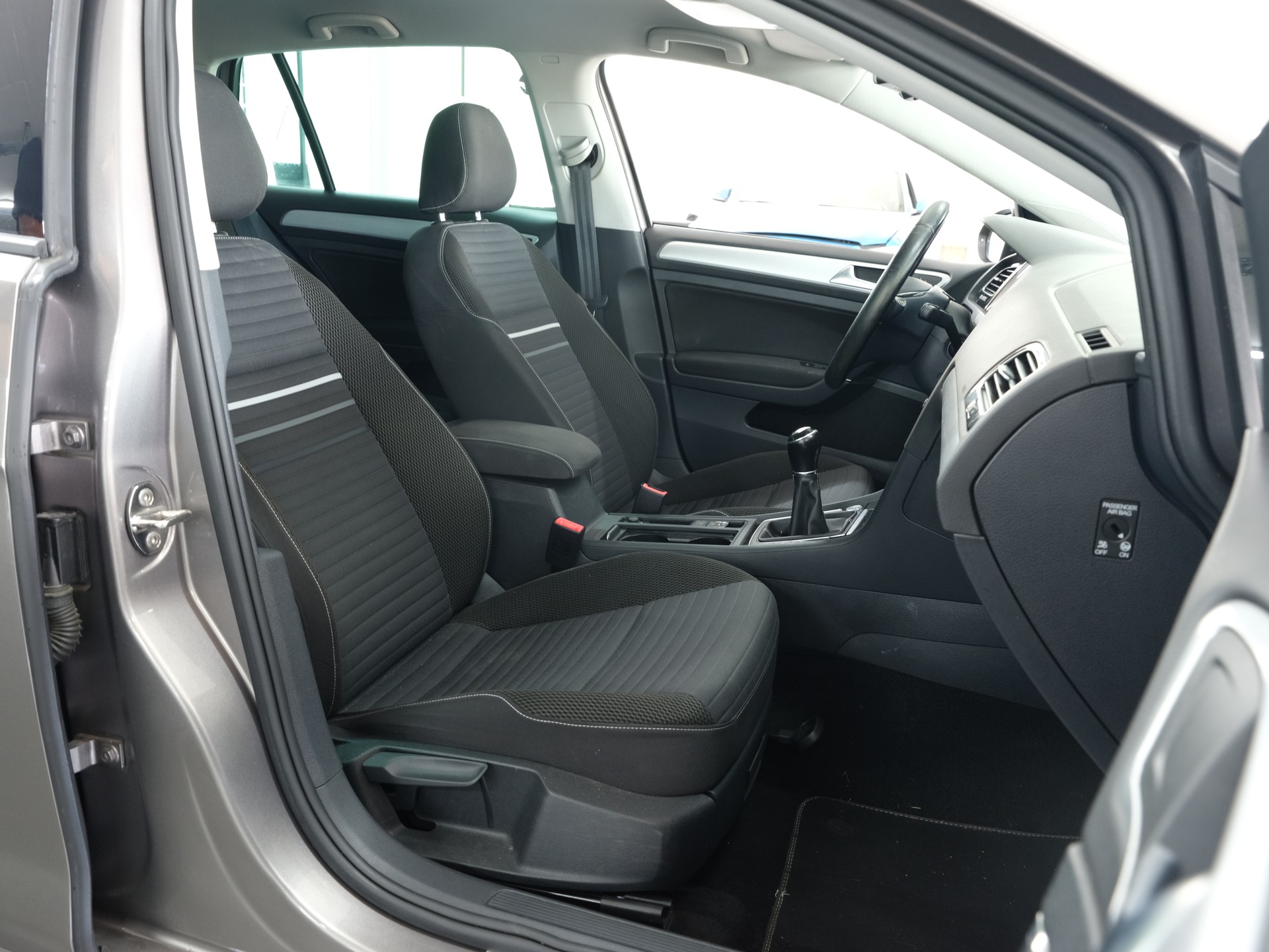 VW Golf 1.4 TSI Cup-image-25