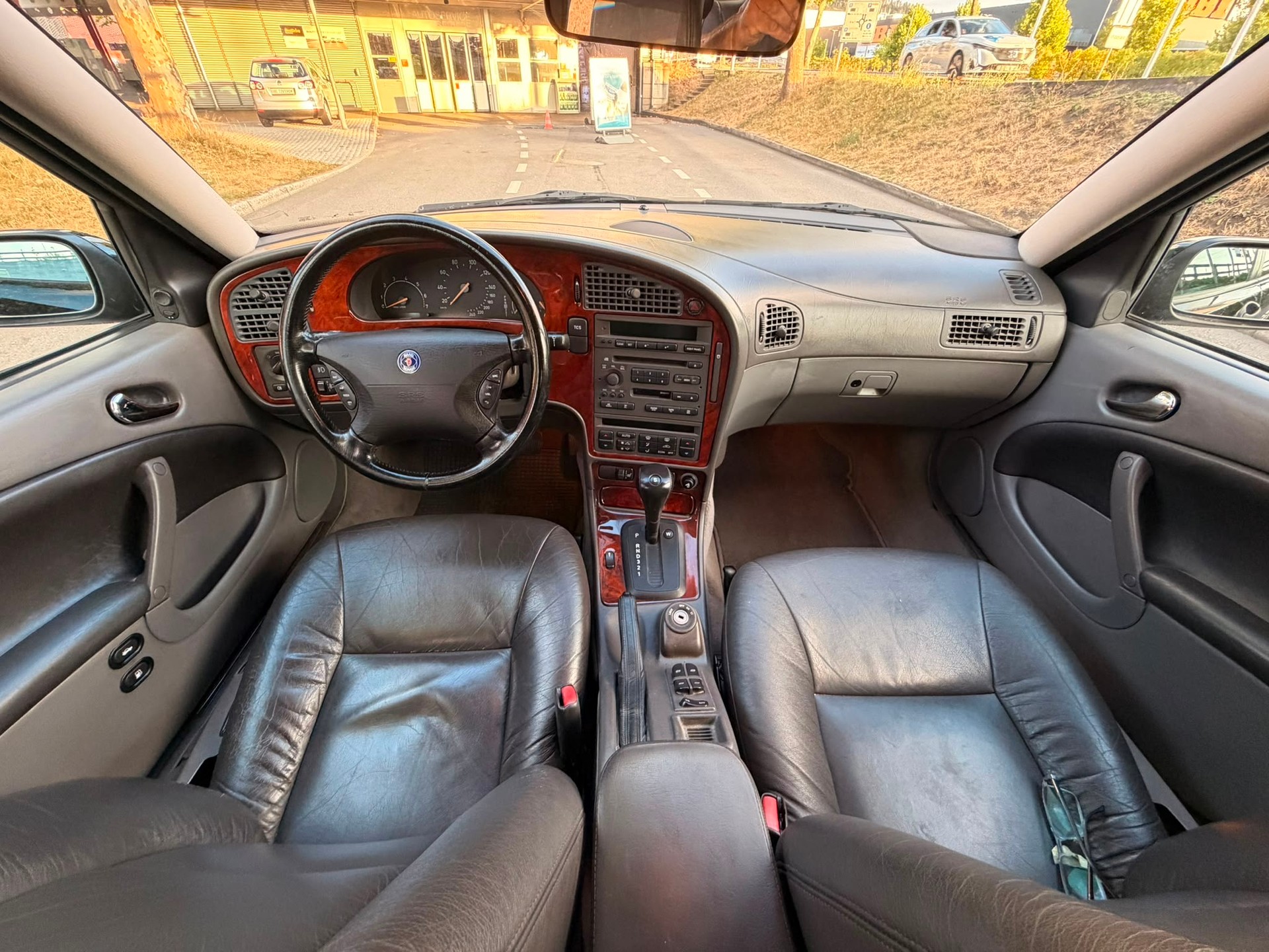 SAAB 9-5 2.3 LPT SE-image-11