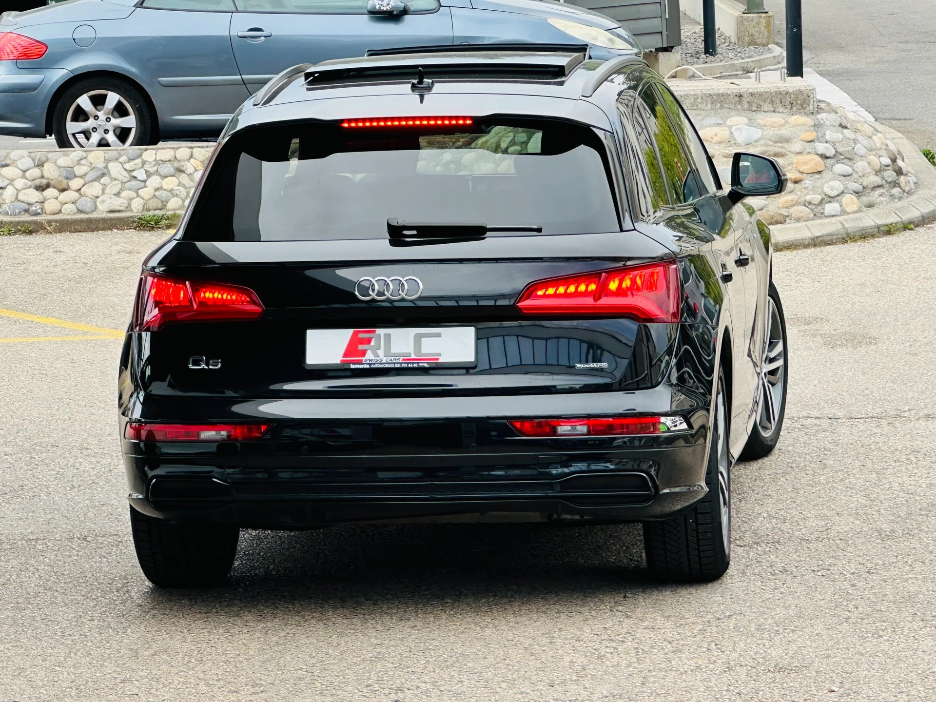 AUDI Q5 45 TFSI sport quattro S-tronic-image-12