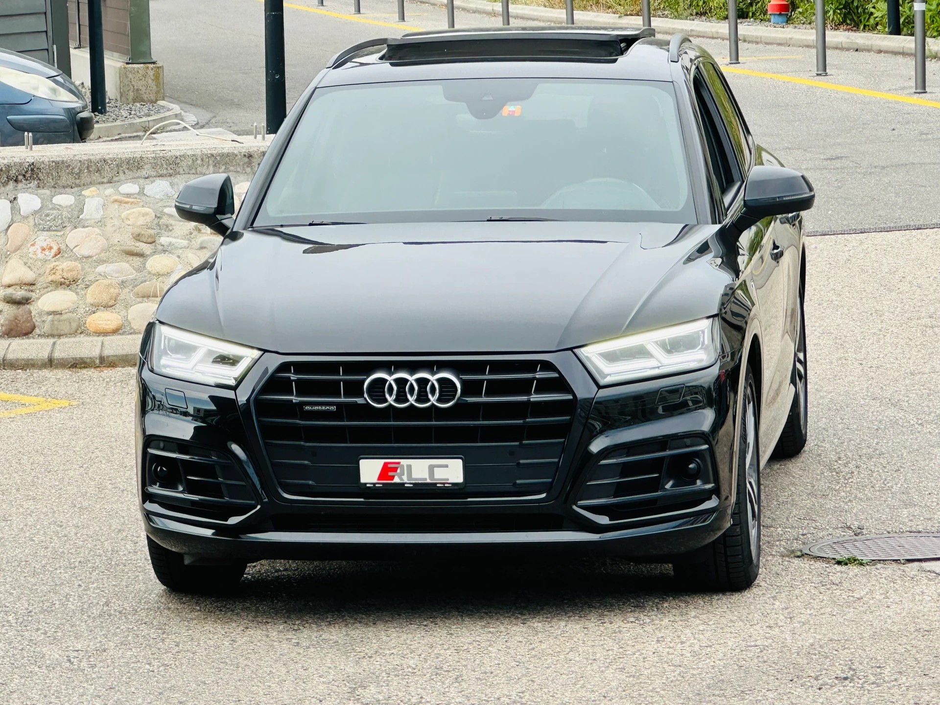 AUDI Q5 45 TFSI sport quattro S-tronic-showroom-element-2