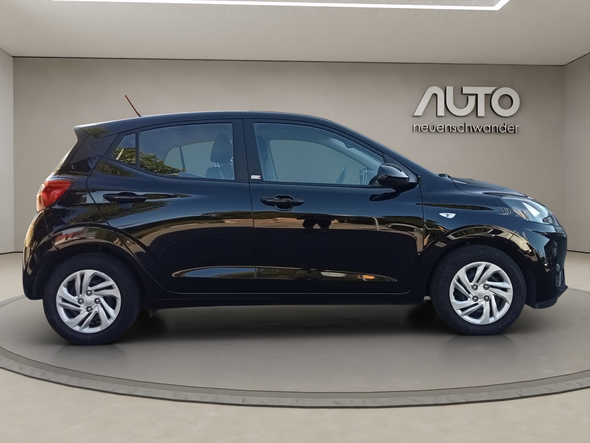HYUNDAI i10 1.0 Origo-showroom-element-3
