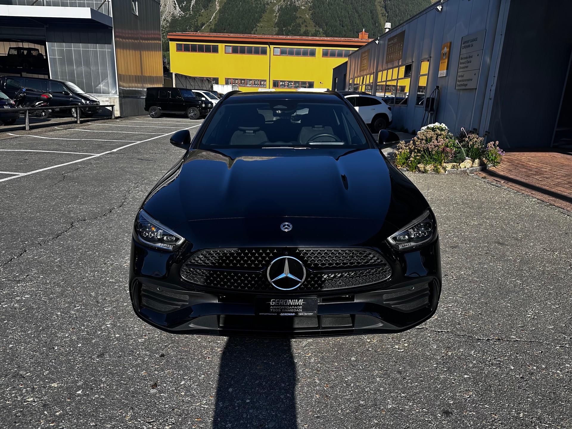 MERCEDES-BENZ C 300 AMG Line 4matic Kombi-showroom-element-3