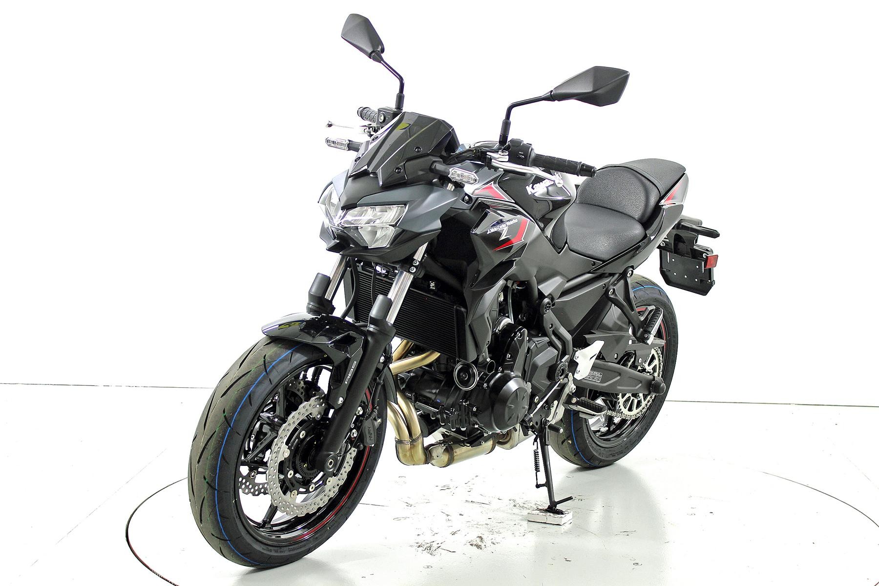 KAWASAKI Z 650 ABS-image-2