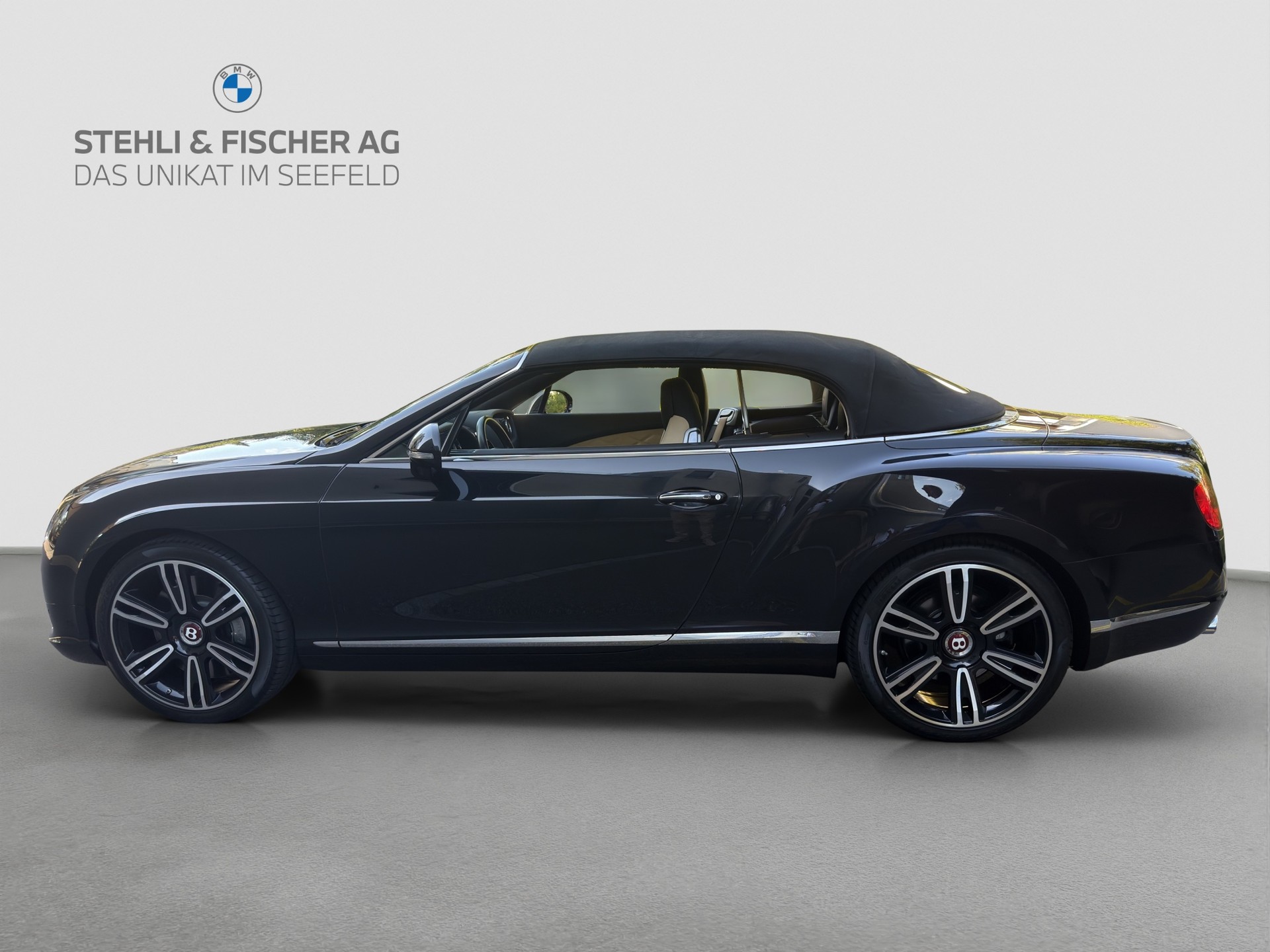 BENTLEY Continental GTC 4.0 V8 Mulliner-image-6