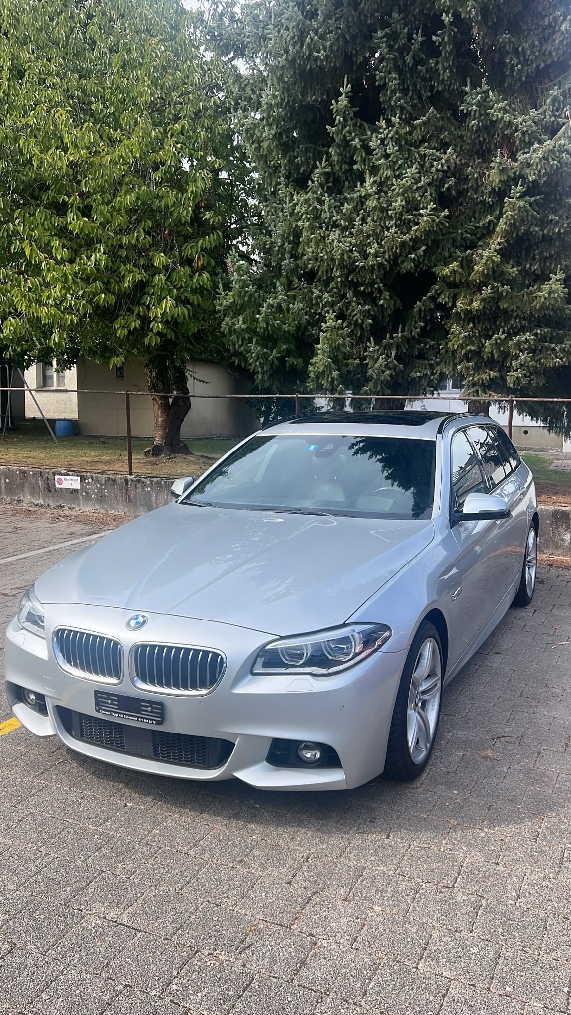 BMW 530d Touring xDrive Modern Line Steptronic-image-3