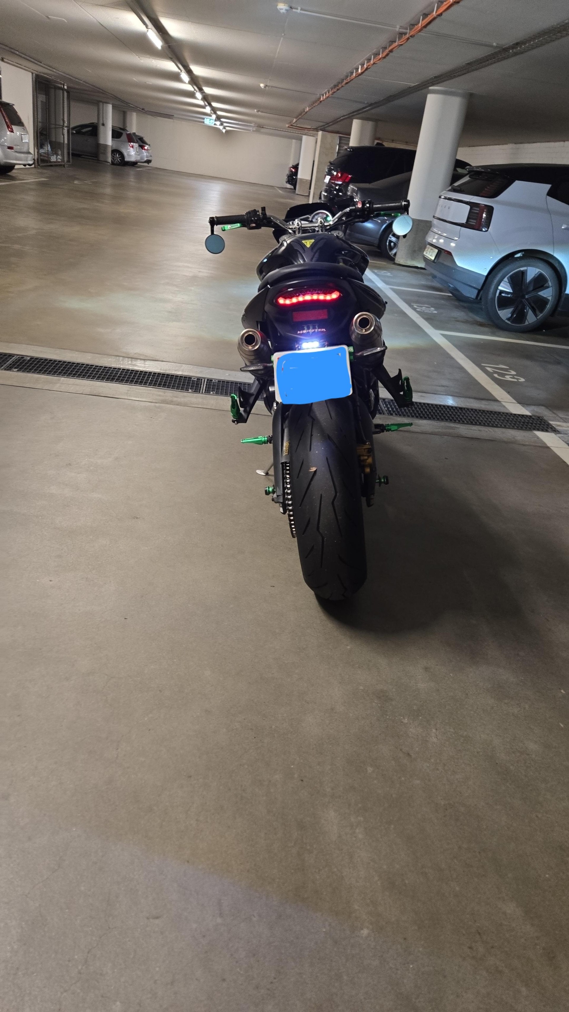 TRIUMPH Street Triple 675-image-2