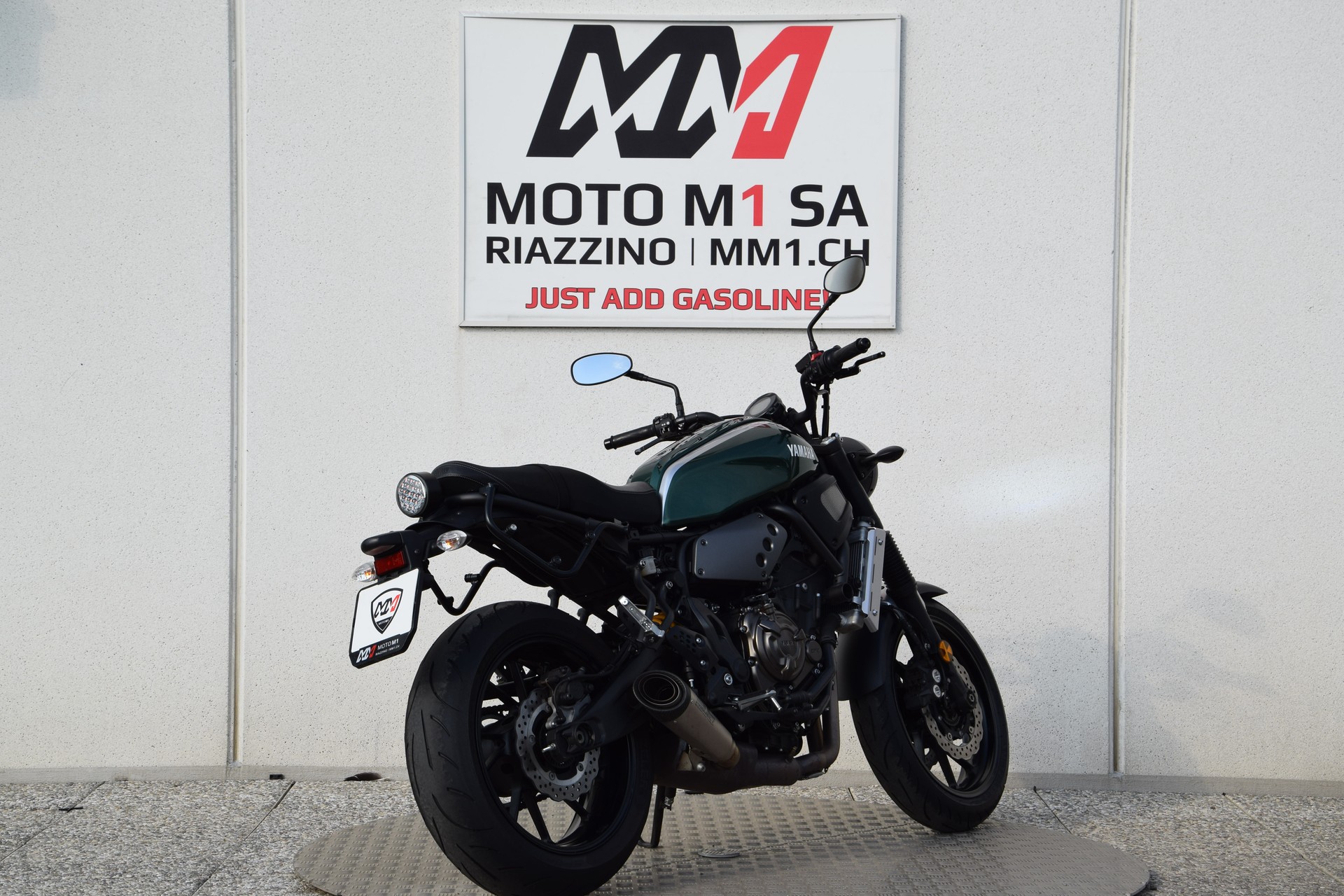 YAMAHA XSR 700-image-7