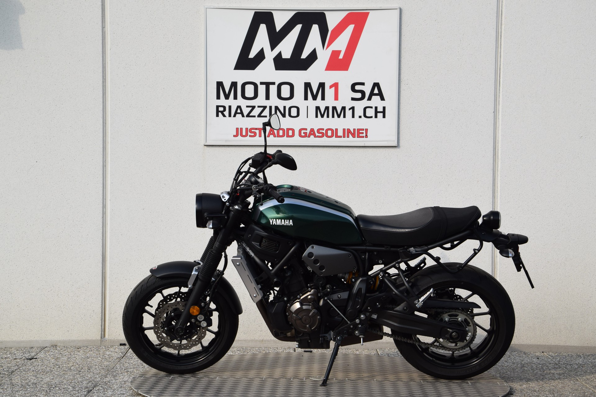 YAMAHA XSR 700-image-4