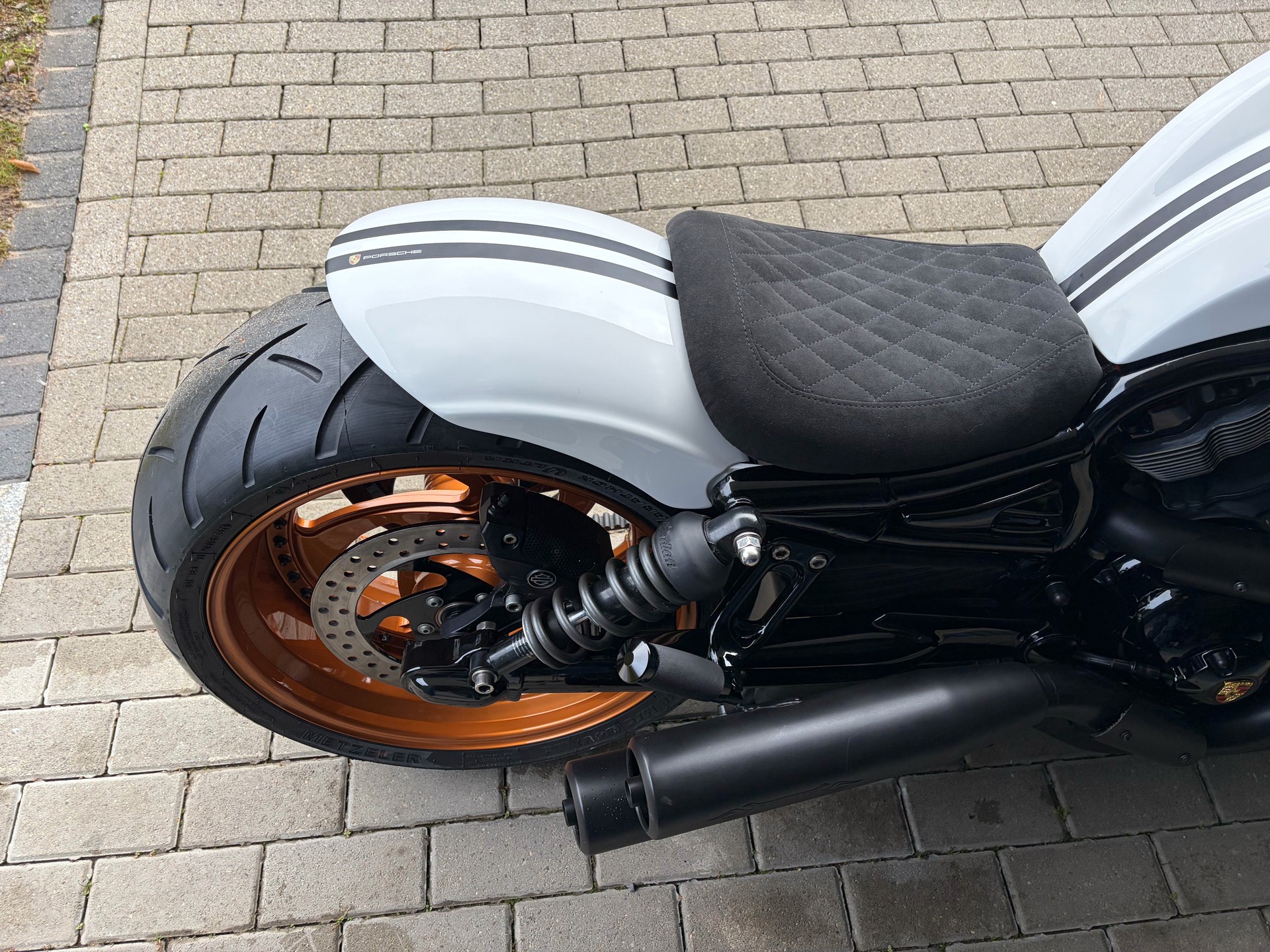HARLEY-DAVIDSON VRSCDX Night Rod Special-image-6