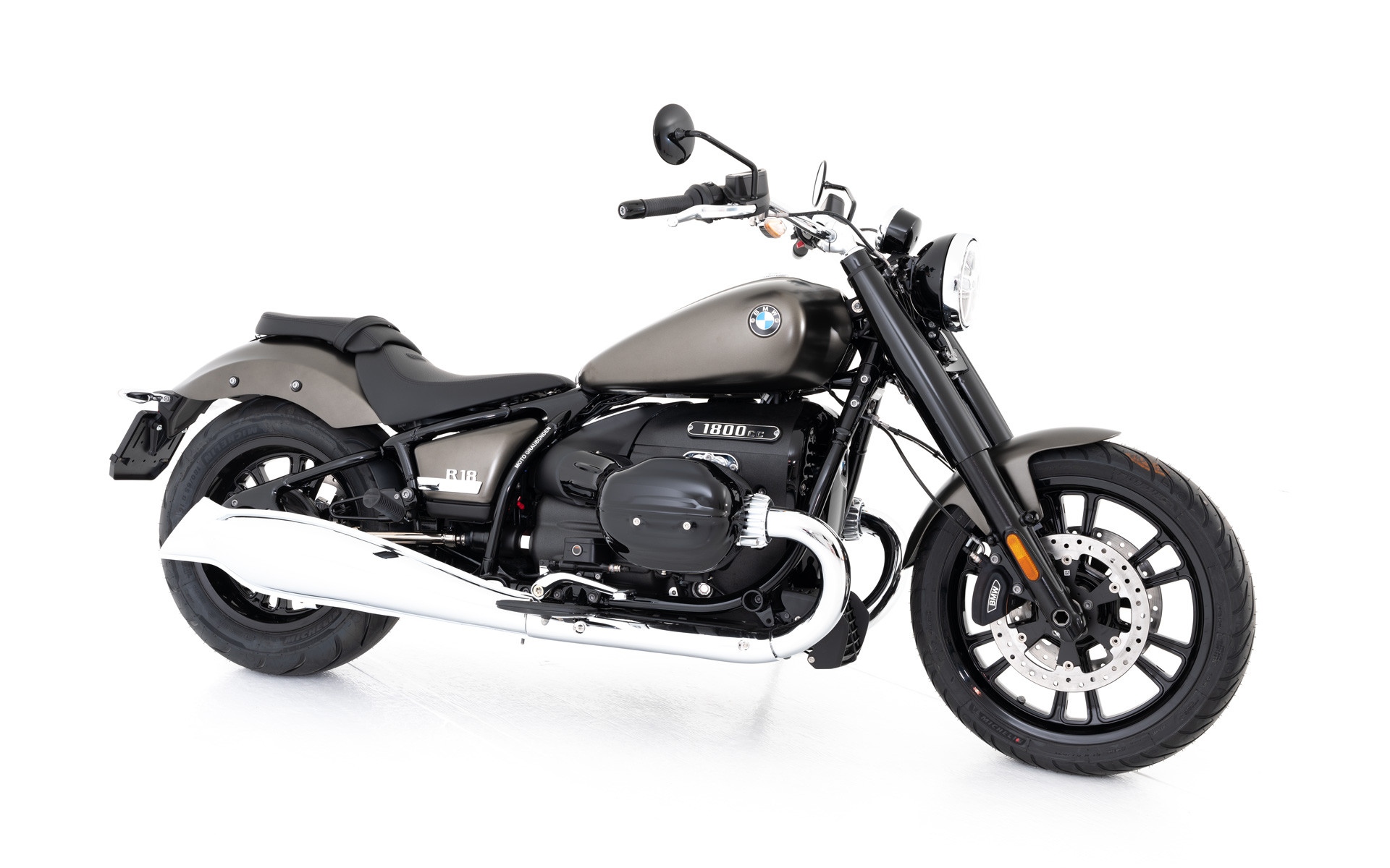 BMW R 18-image-1