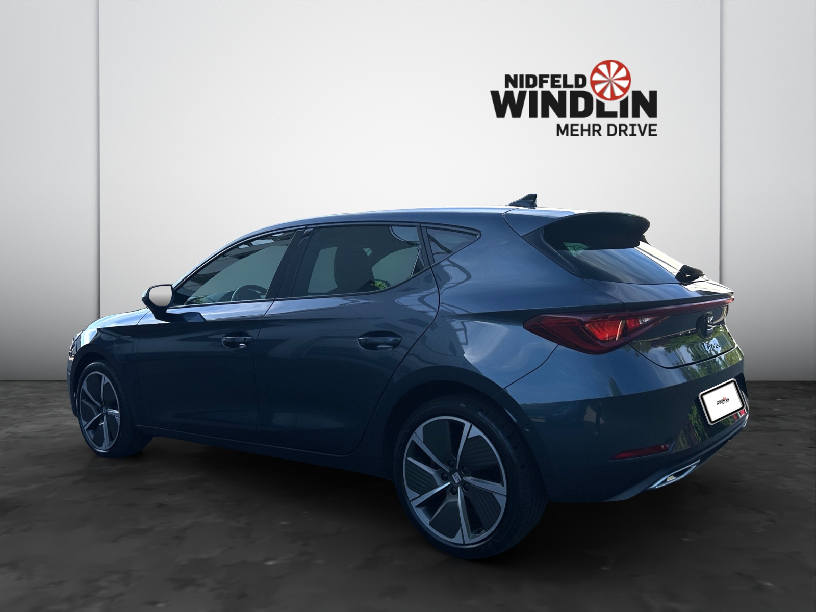 SEAT Leon 1.4 eHybrid pHEV DSG Hola FR-showroom-element-3