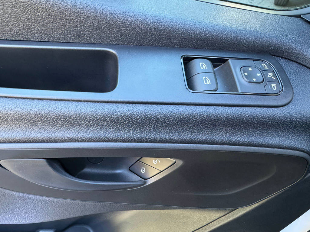 MERCEDES-BENZ Sprinter 317 CDI Pro Kasten HD 3665 S-image-12