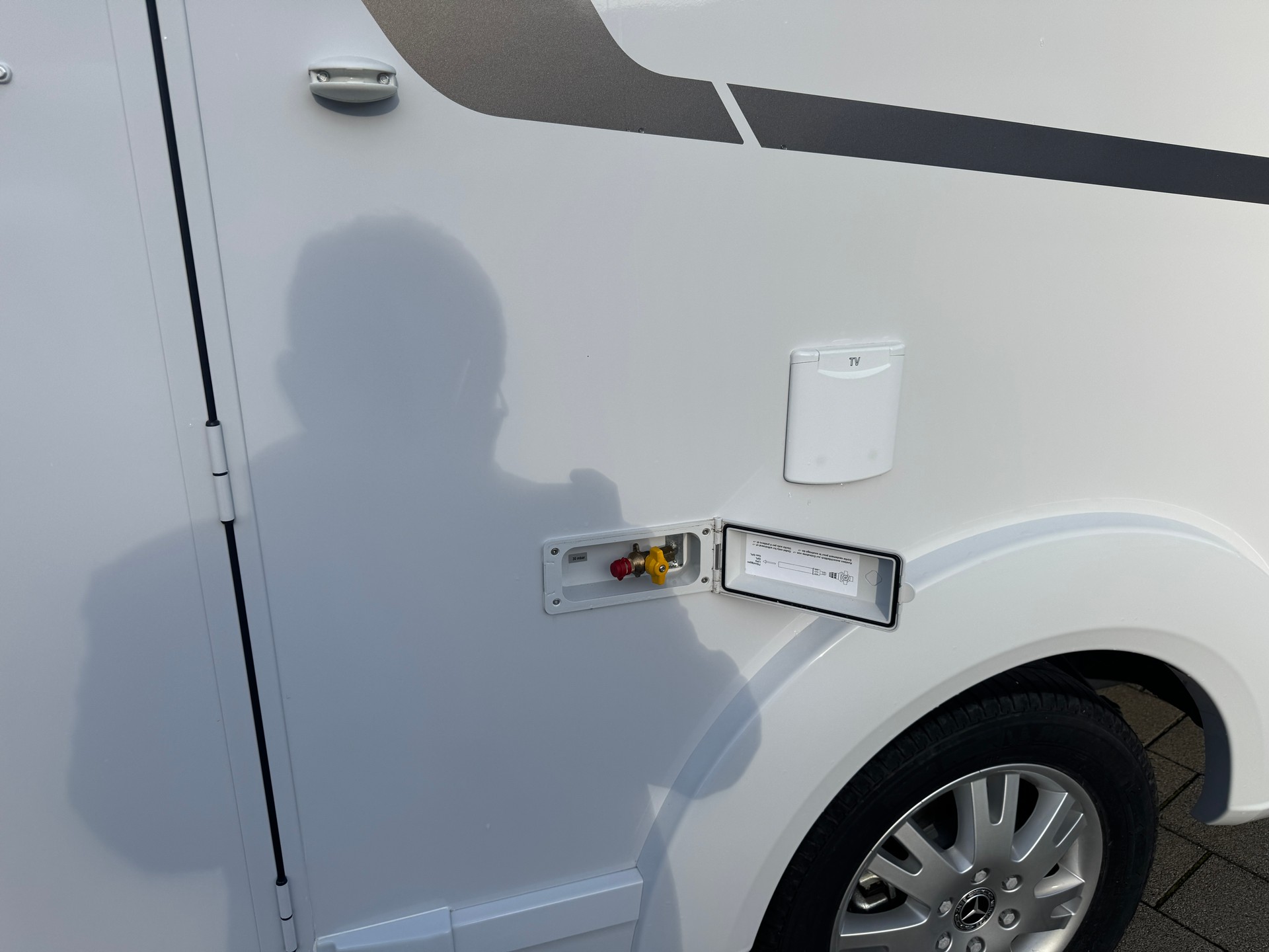 EURA MOBIL Profila T 696 EB Comfort-image-5
