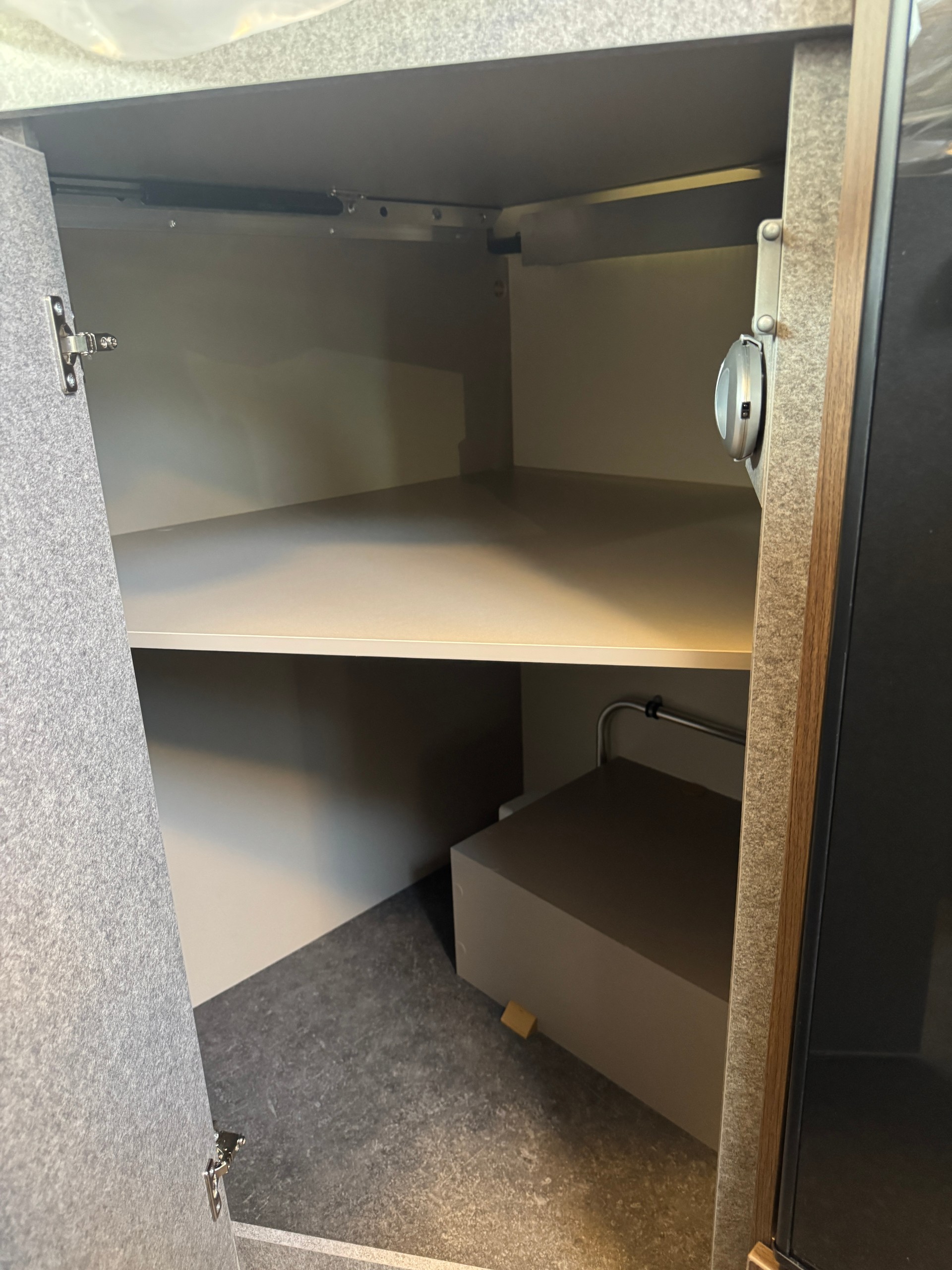 EURA MOBIL Profila T 696 EB Comfort-image-13