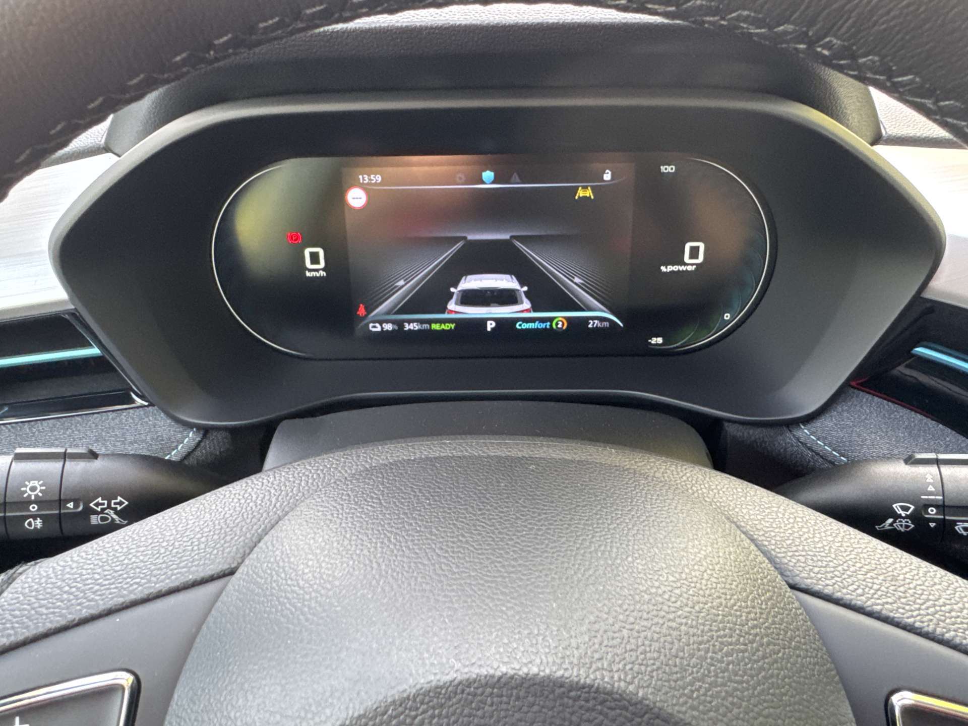 MG 5 EV 61kWh Luxury Automat-image-11