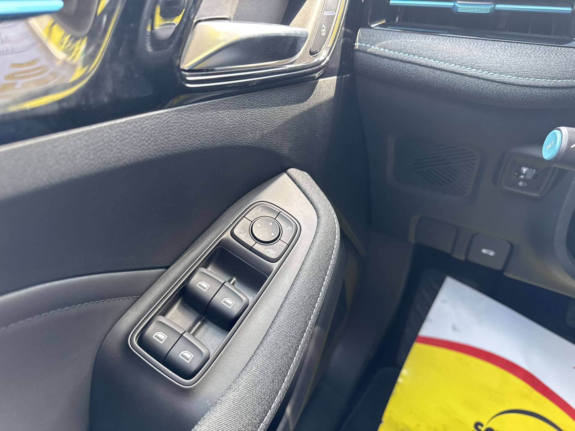 MG 5 EV 61kWh Luxury Automat-image-15