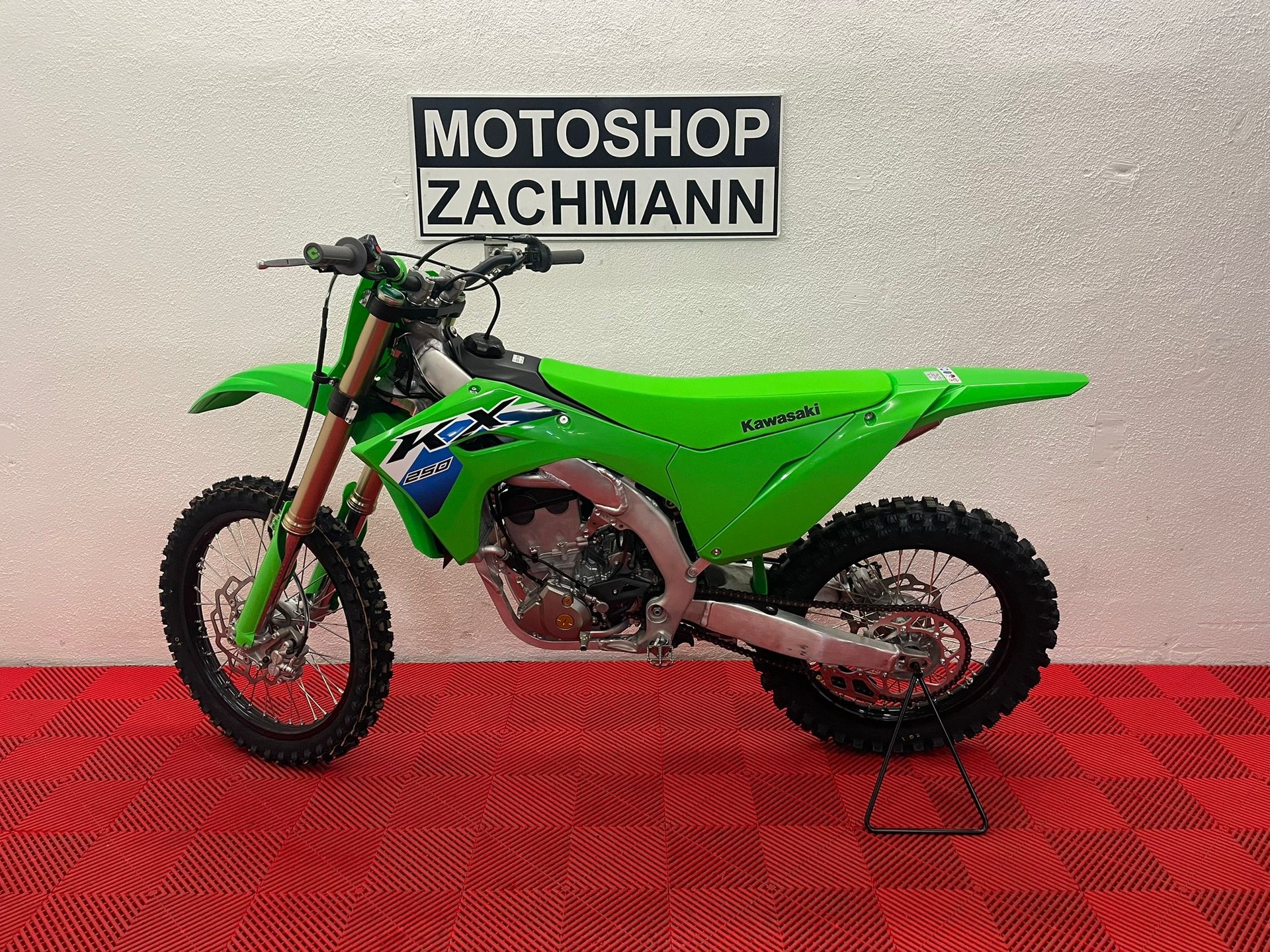KAWASAKI KX 250 2026-image-3