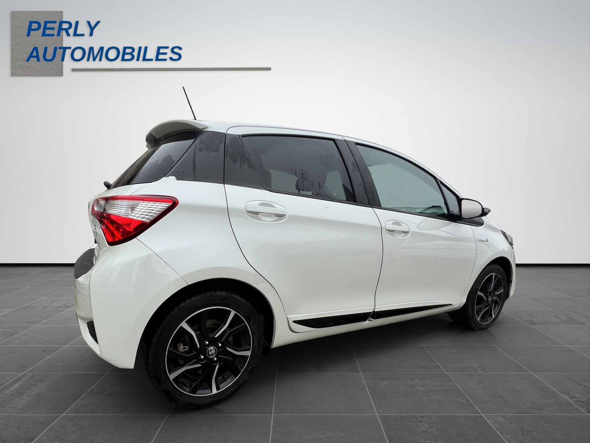 TOYOTA Yaris 1.5 Hybrid Trend-image-5