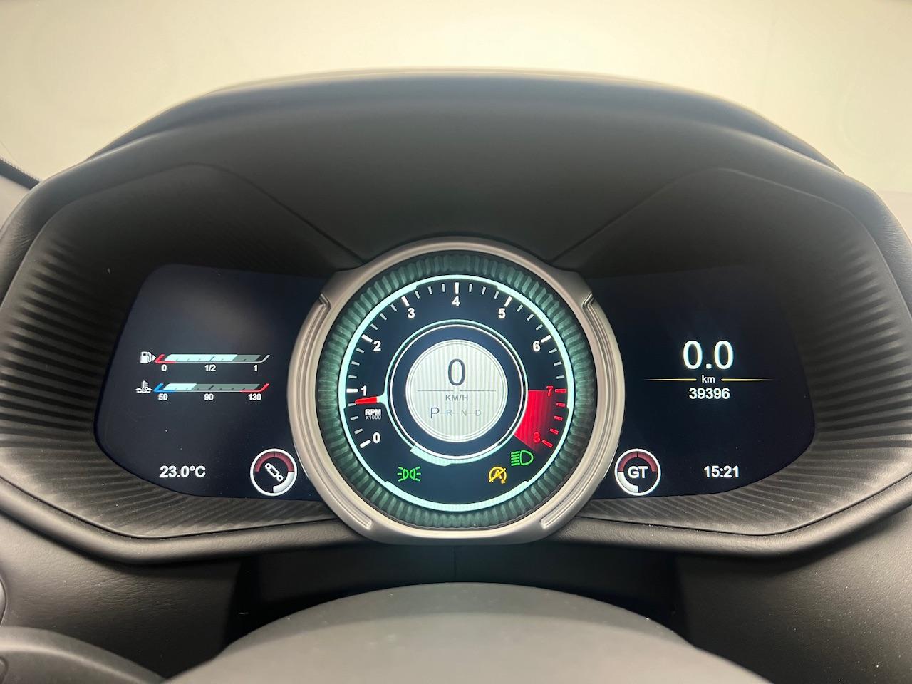 ASTON MARTIN DB11 Volante 4.0 V8 Bi-Turbo-showroom-element-3