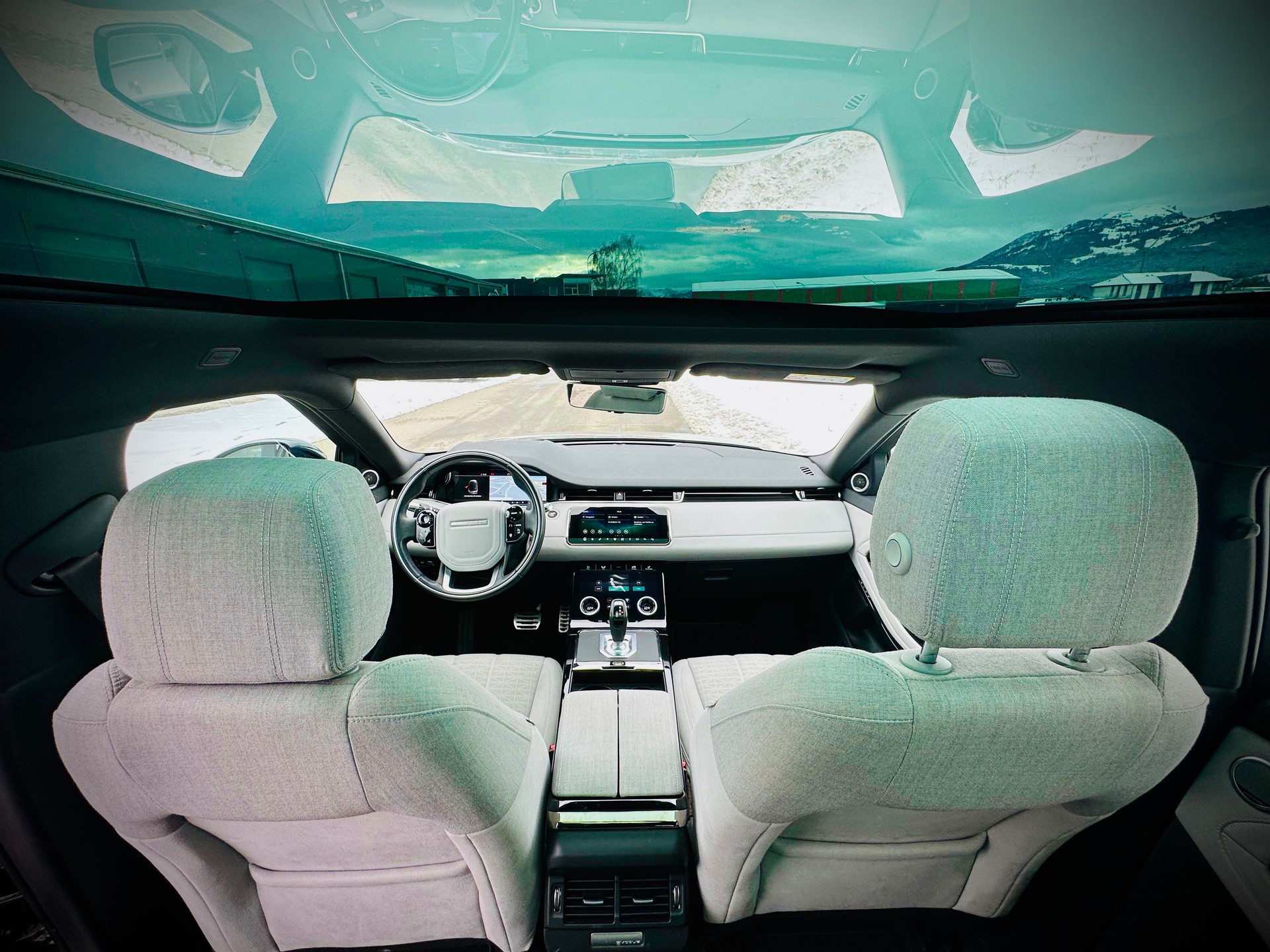 LAND ROVER Range Rover Evoque R-Dynamic P 300 HSE AT9-image-8