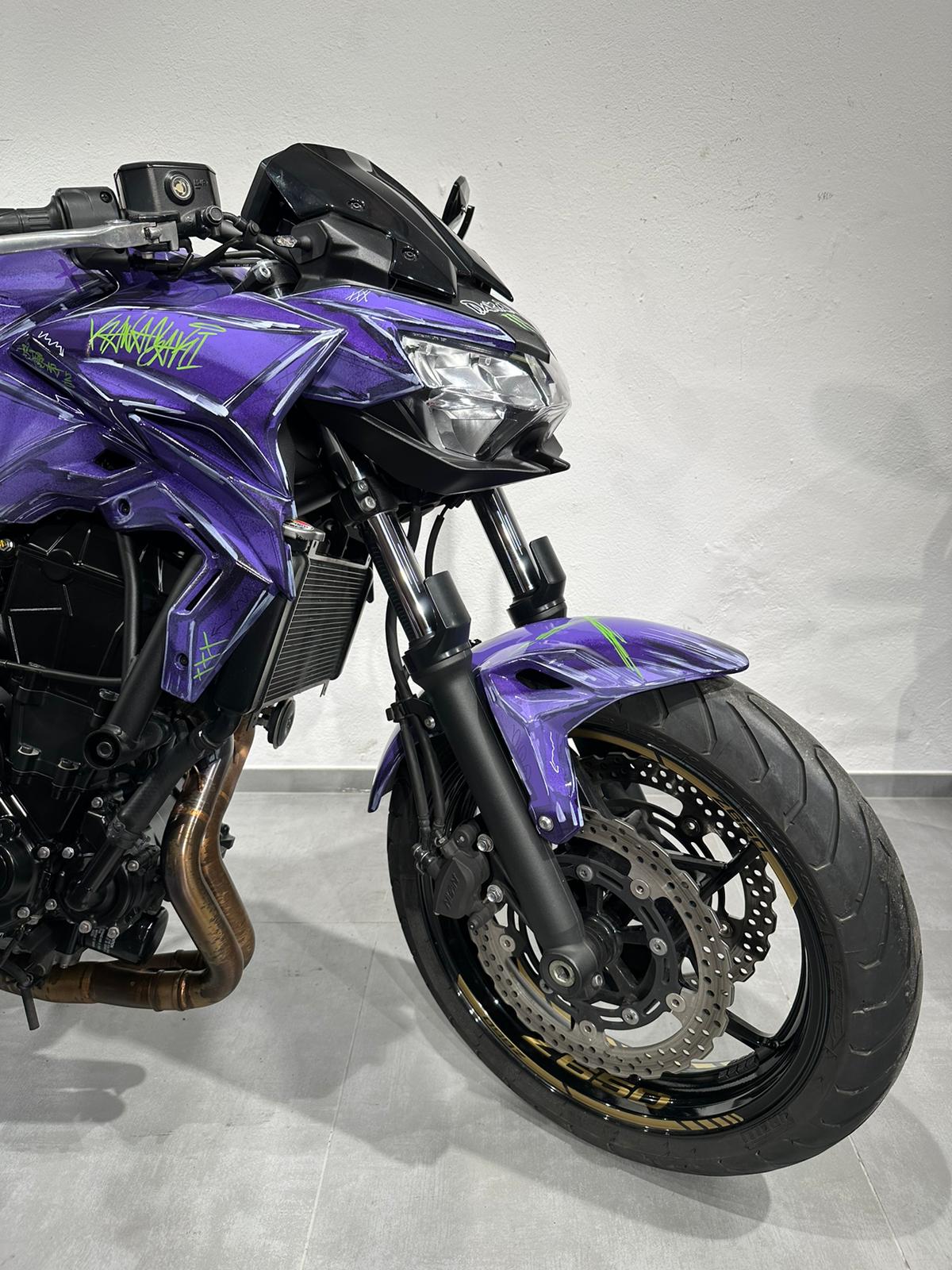 KAWASAKI Z 650 Spezialumbau H2-image-5