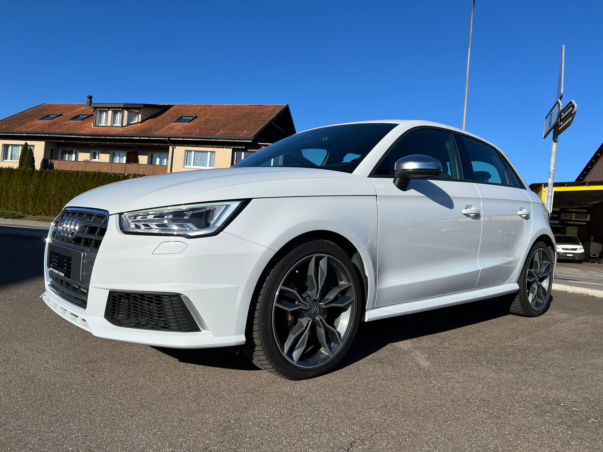 AUDI S1 Sportback 2.0 TFSI quattro