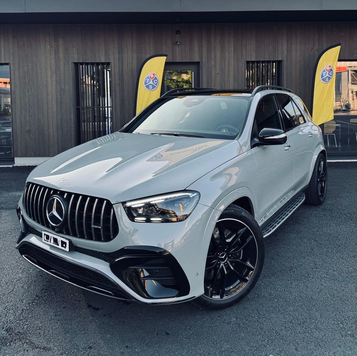 MERCEDES-BENZ GLE 450 d 4Matic 9G-Tronic - 63AMG Optik-showroom-element-2