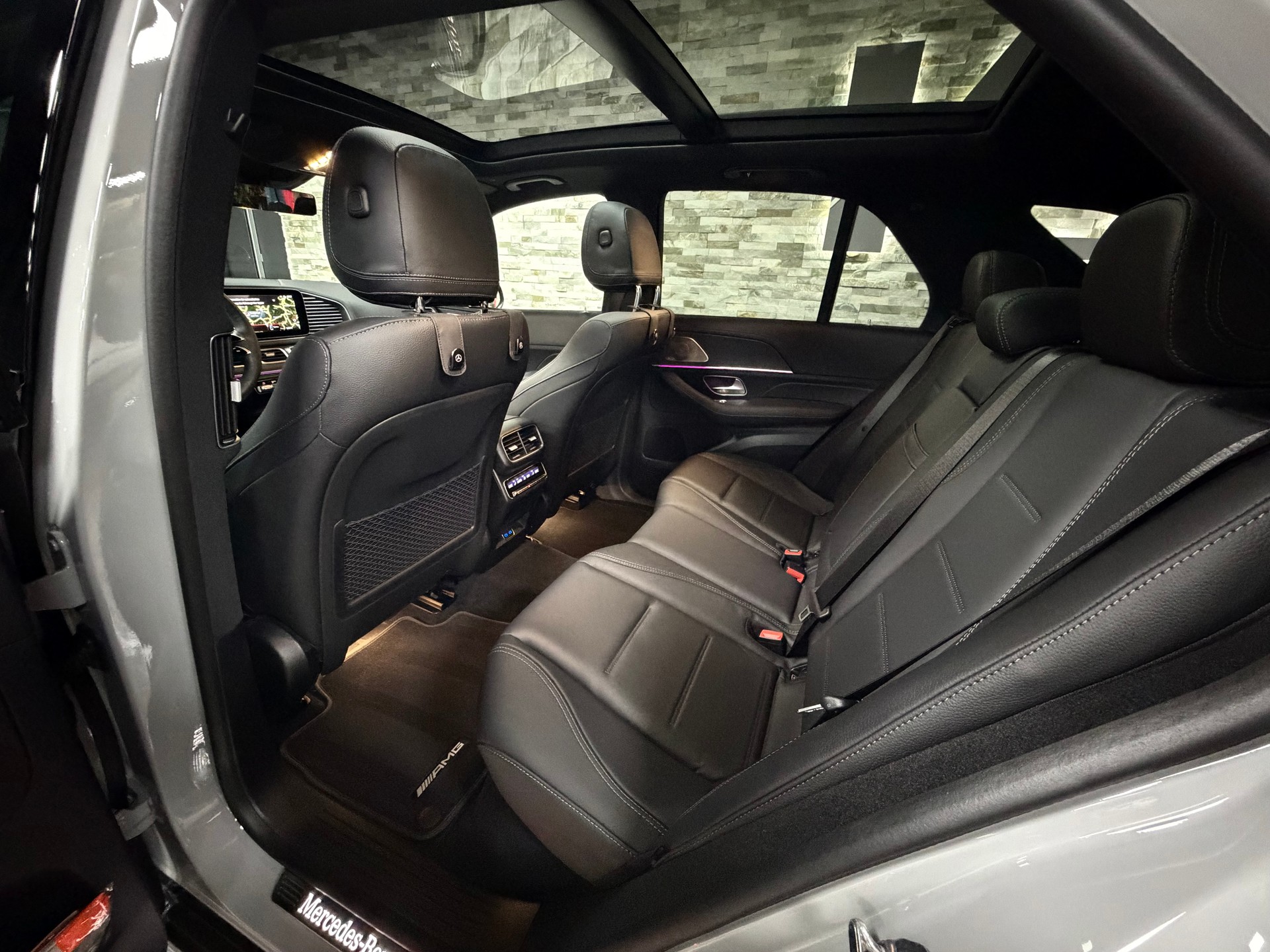 MERCEDES-BENZ GLE 450 d 4Matic 9G-Tronic - 63AMG Optik-image-23