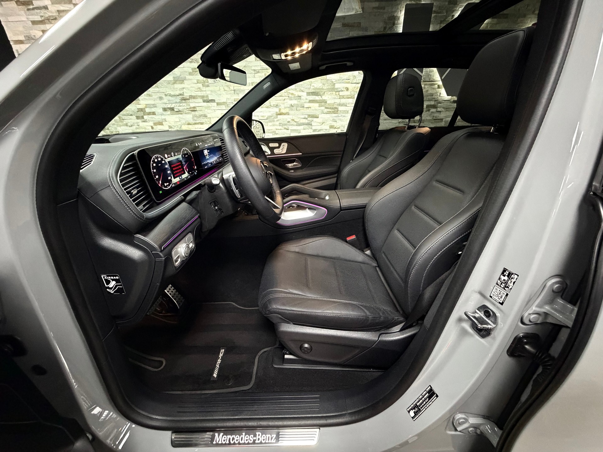 MERCEDES-BENZ GLE 450 d 4Matic 9G-Tronic - 63AMG Optik-image-12