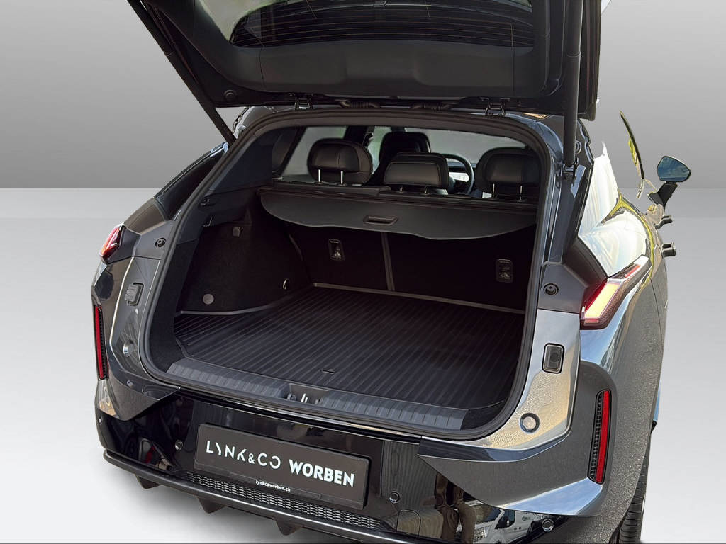 LYNK & CO 08-image-21