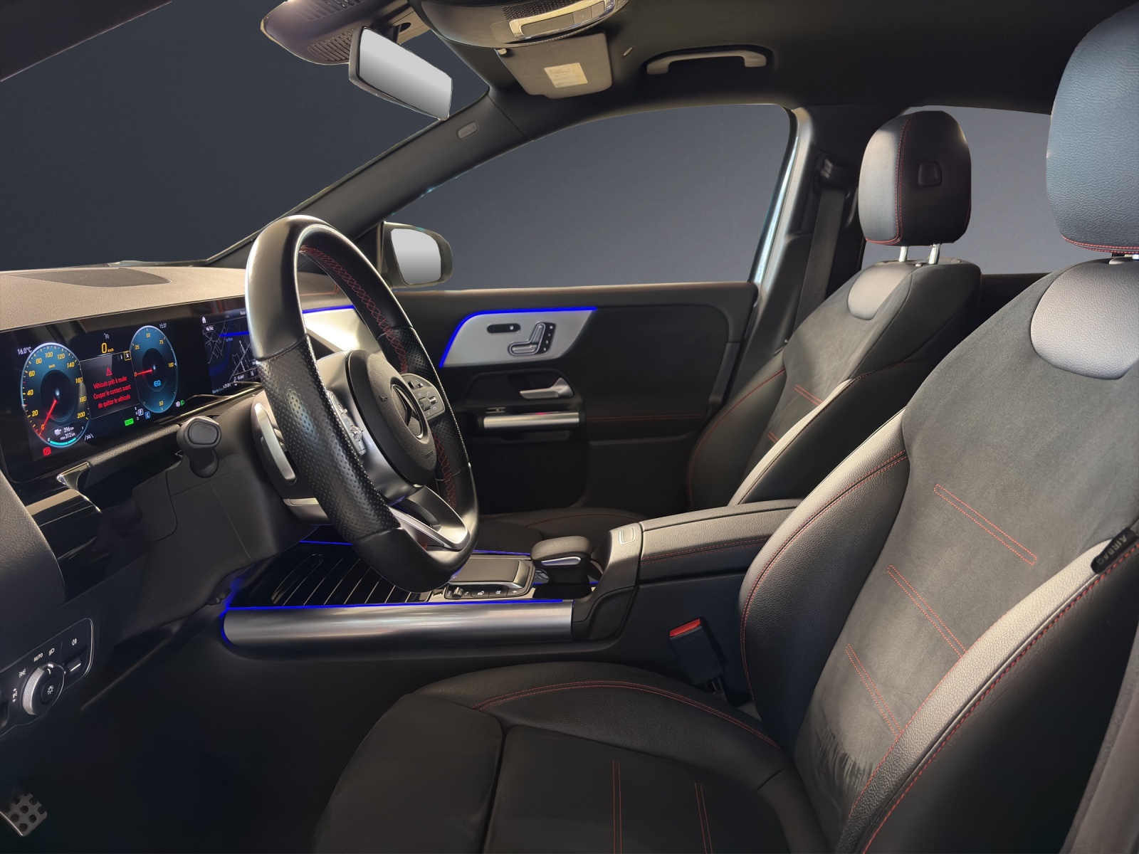 MERCEDES-BENZ EQA 350 AMG Line 4Matic-image-6