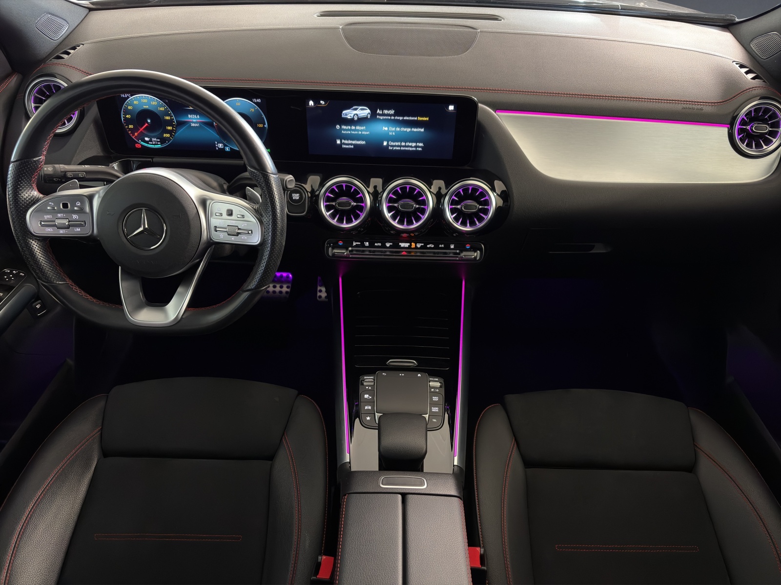 MERCEDES-BENZ EQA 350 AMG Line 4Matic-image-11