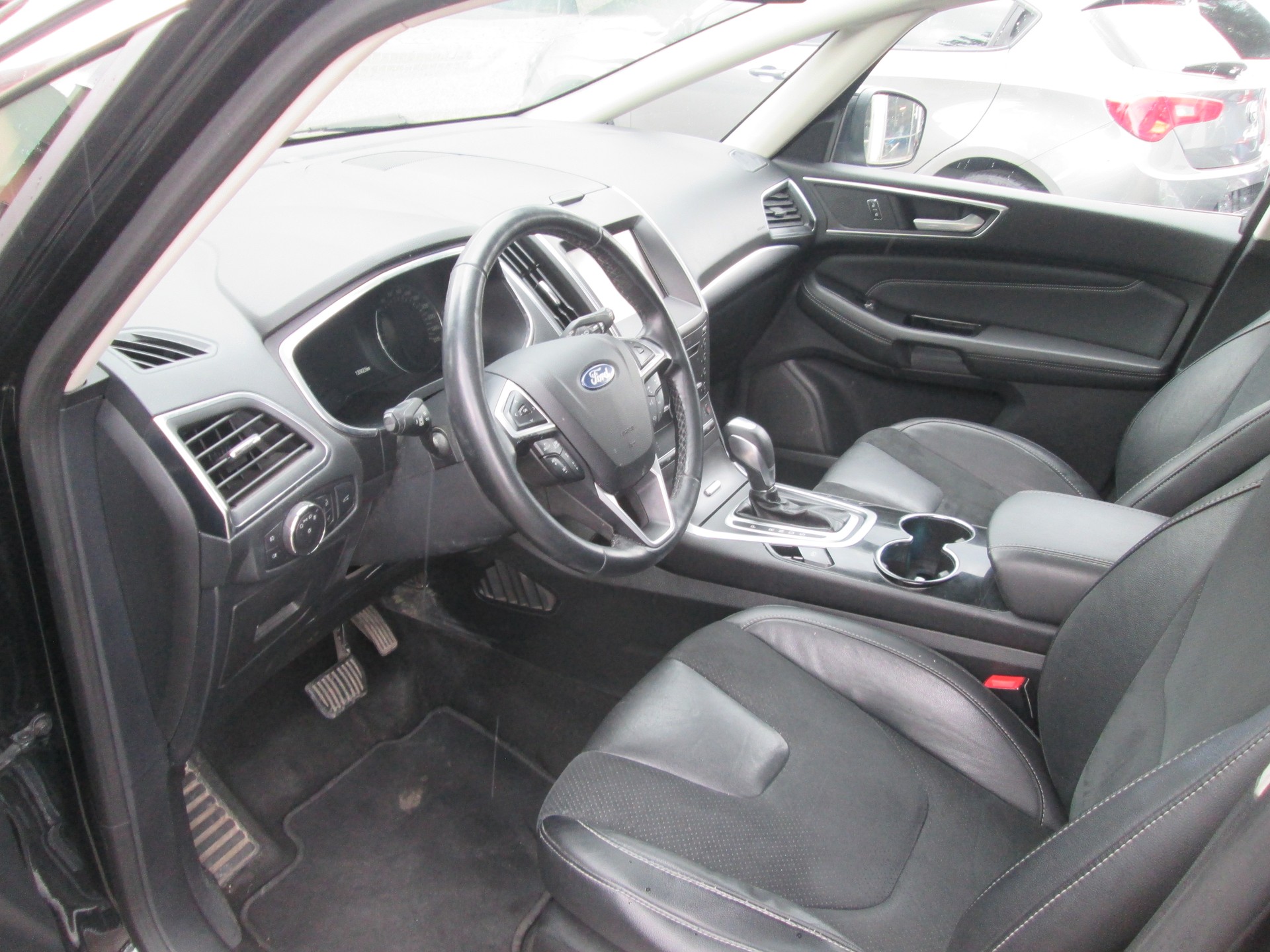 FORD S-Max 2.0 TDCi Titanium AWD PowerShift-image-7