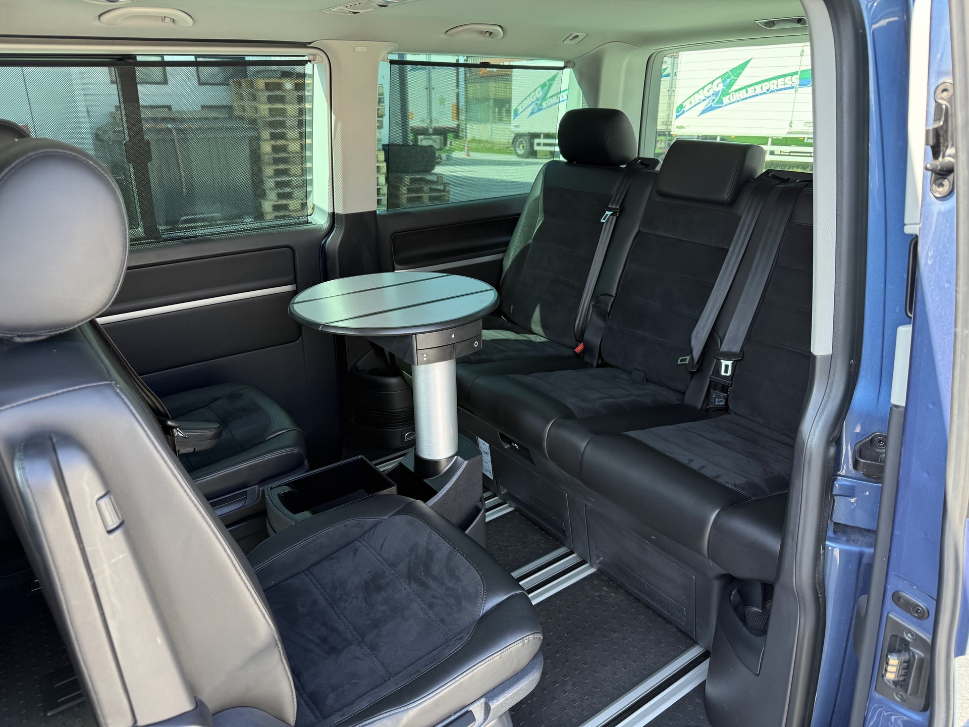 VW T6 Multivan 2.0 TDI Highline DSG-image-11