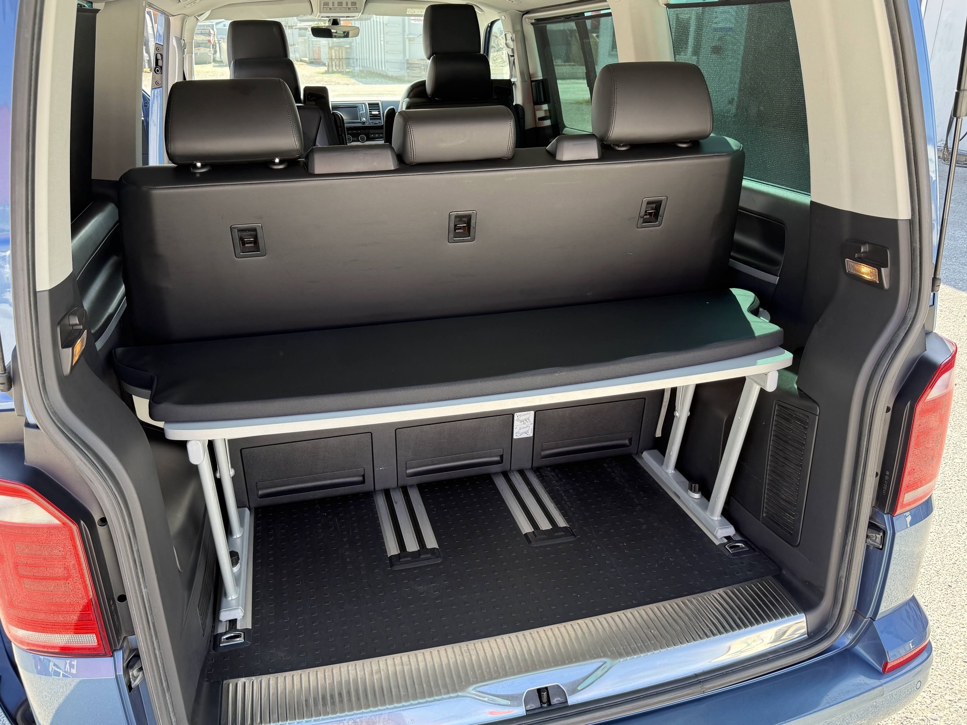 VW T6 Multivan 2.0 TDI Highline DSG-image-13