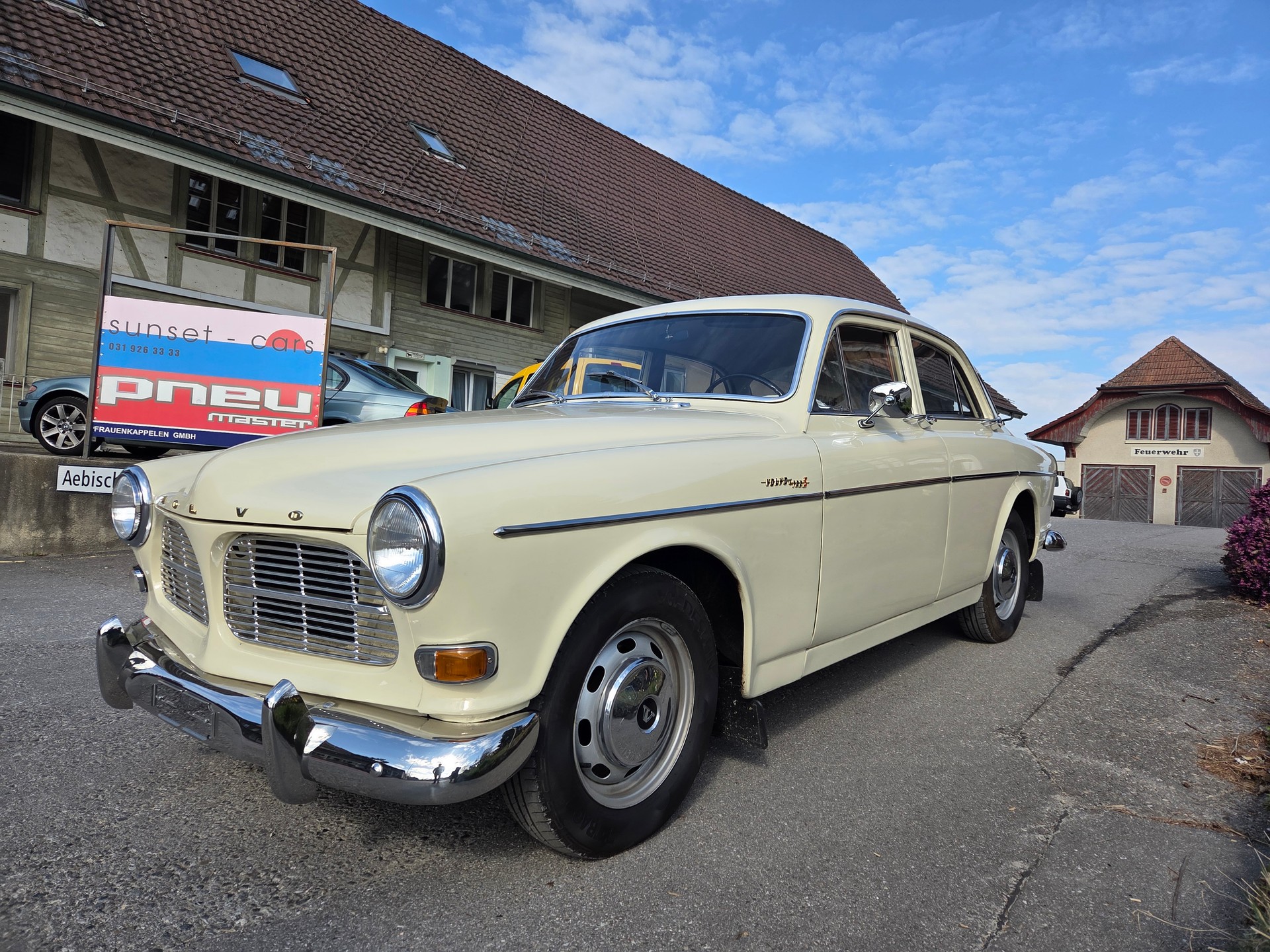 VOLVO 122S