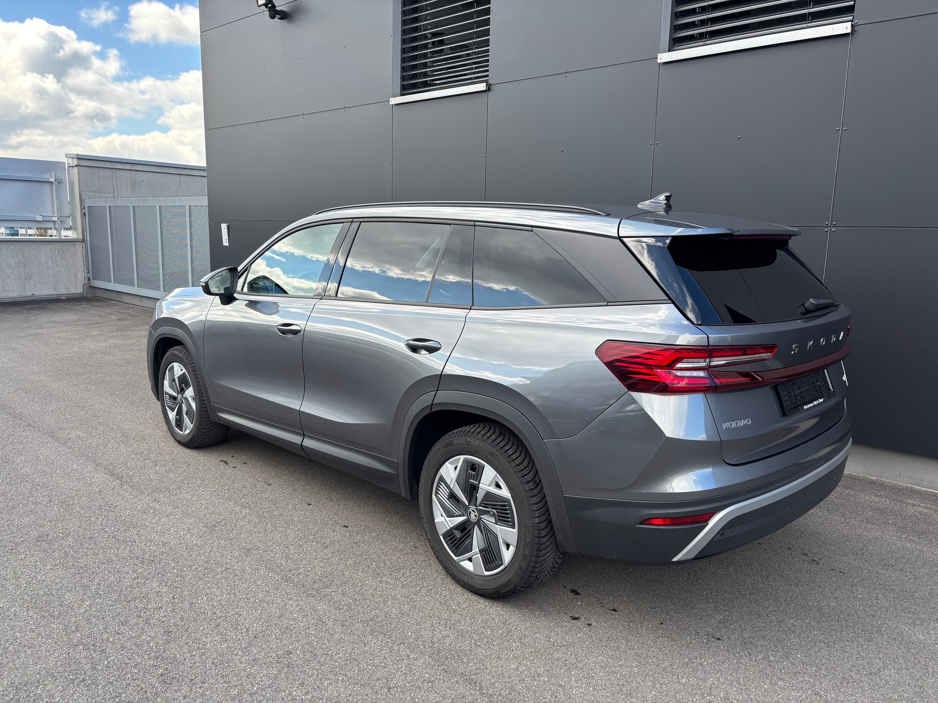 SKODA Kodiaq 2.0 TSI Selection 4x4-showroom-element-2