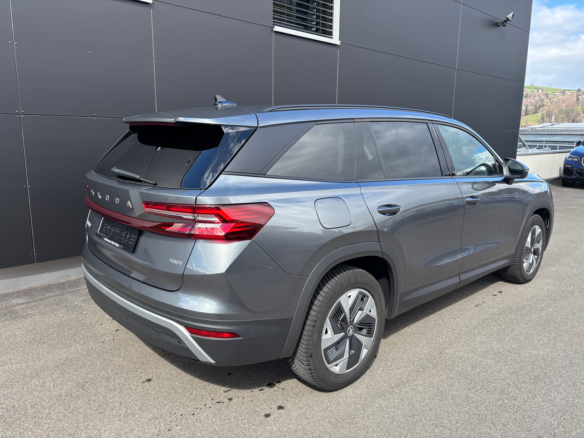 SKODA Kodiaq 2.0 TSI Selection 4x4-image-5
