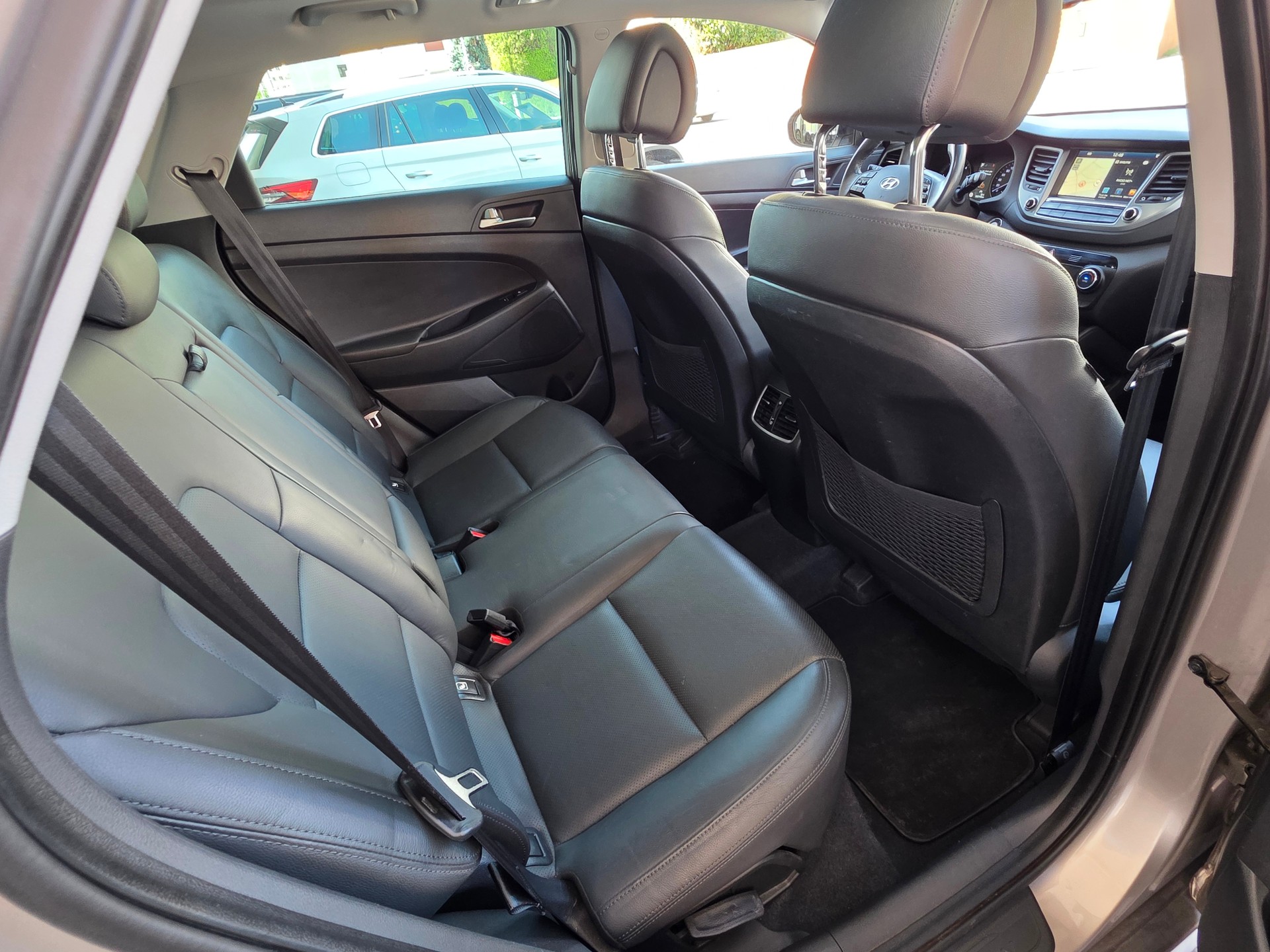 HYUNDAI Tucson 2.0 CRDI Vertex 4WD Automatic-image-17