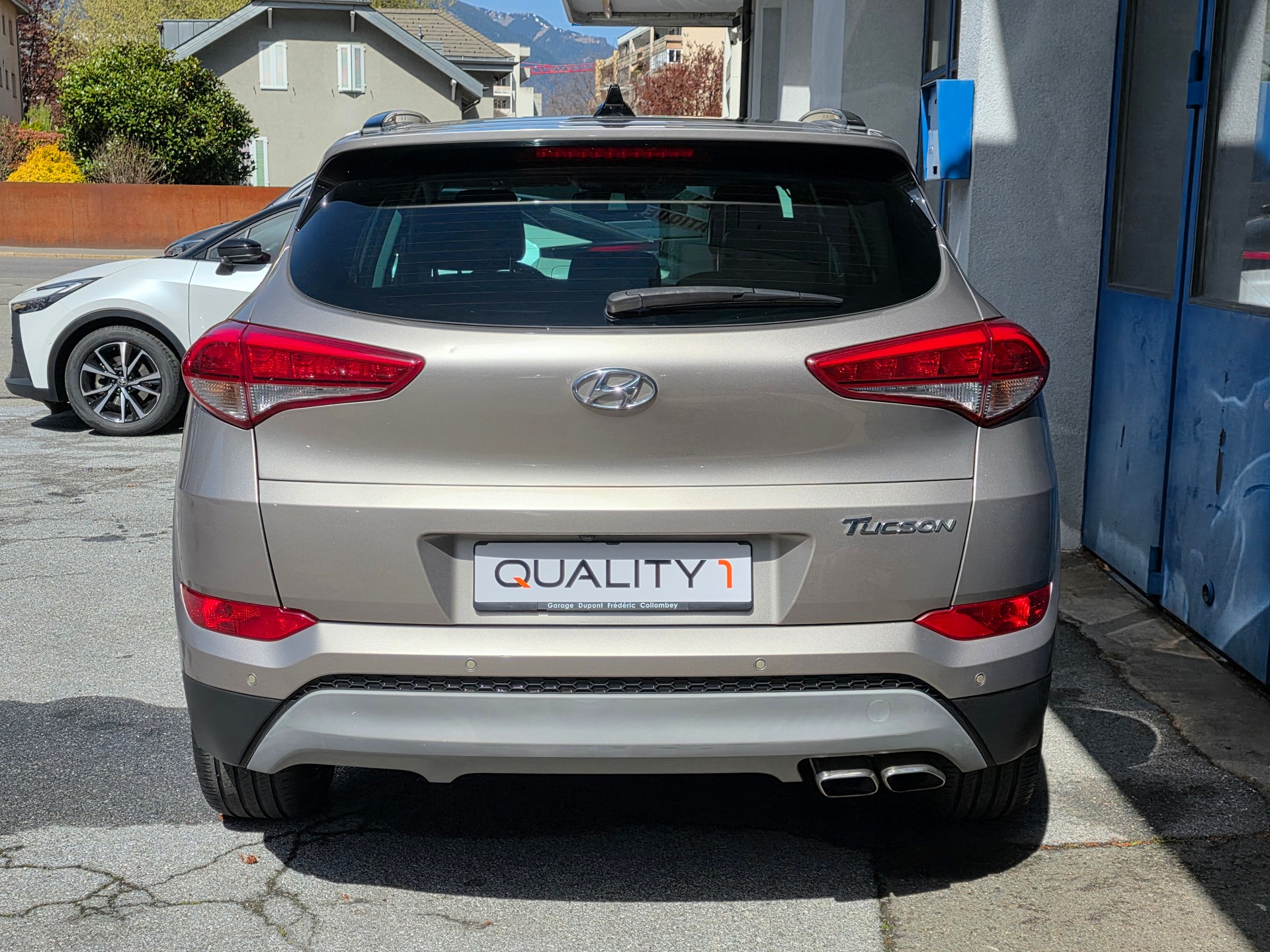 HYUNDAI Tucson 2.0 CRDI Vertex 4WD Automatic-image-5