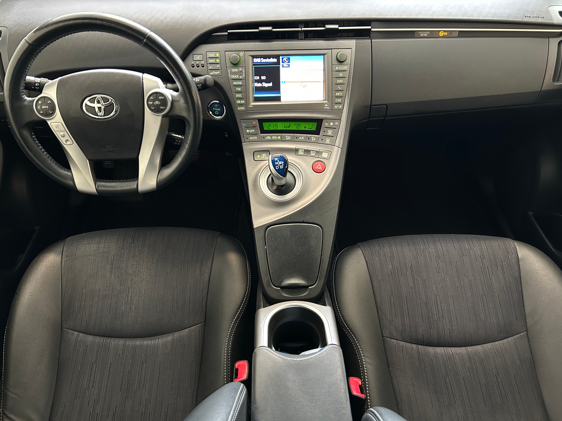TOYOTA Prius 1.8 16V HSD Sol Premium-image-6