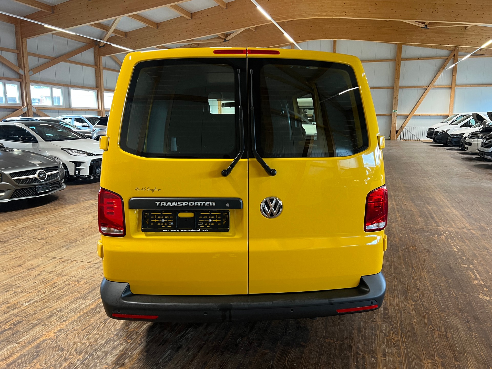 VW T6.1 2.0 TDI Entry-image-5