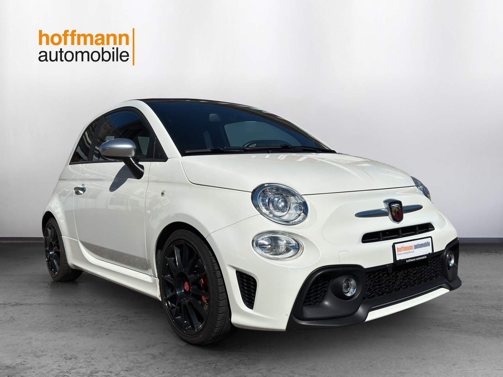 FIAT 695C 1.4 16V Turbo Abarth XSR Yamaha Dualogic-showroom-element-2