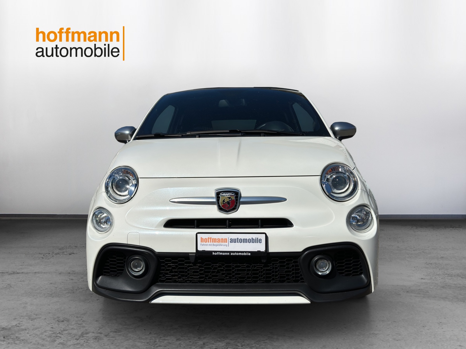FIAT 695C 1.4 16V Turbo Abarth XSR Yamaha Dualogic-showroom-element-1