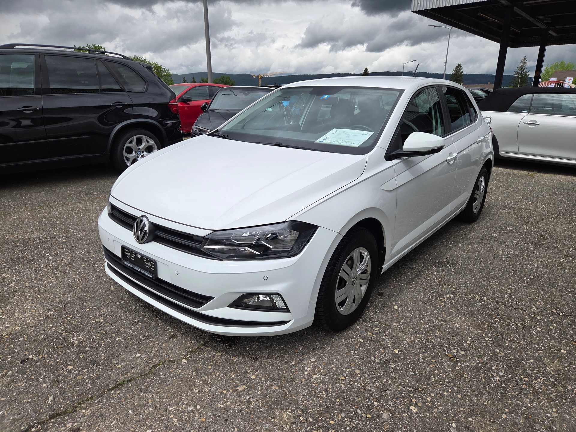 VW Polo 1.0 BMT Trendline-showroom-element-3