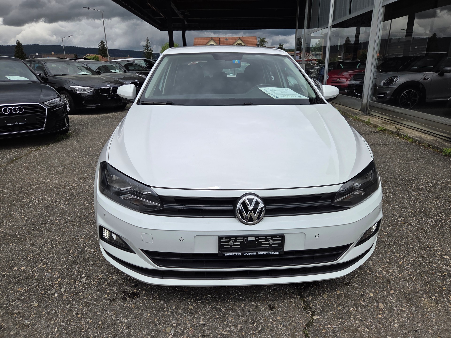 VW Polo 1.0 BMT Trendline-showroom-element-2