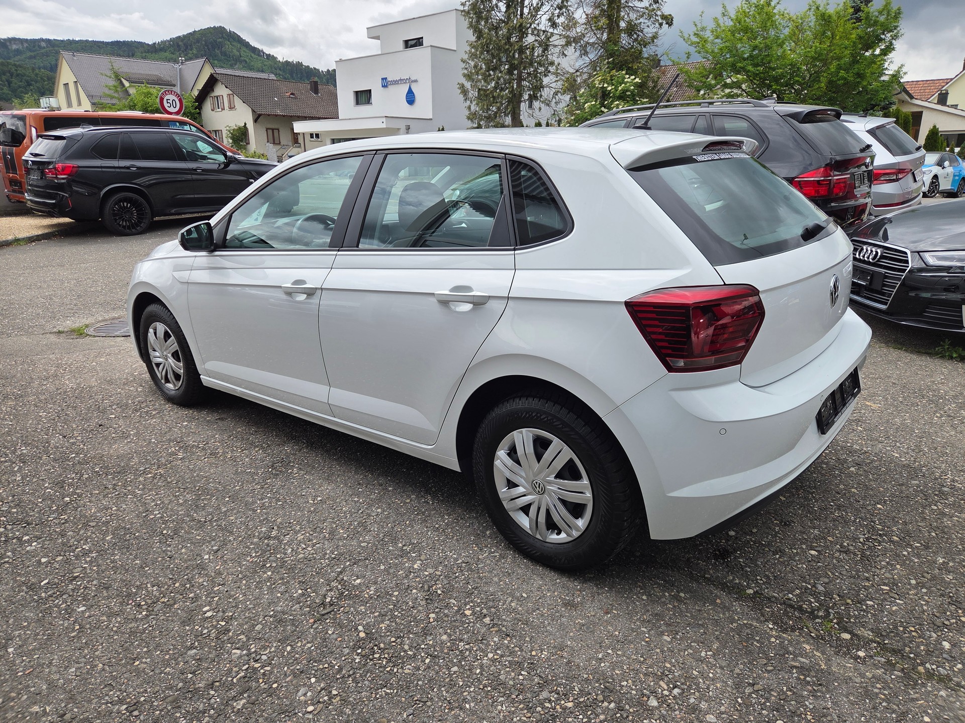 VW Polo 1.0 BMT Trendline-image-5