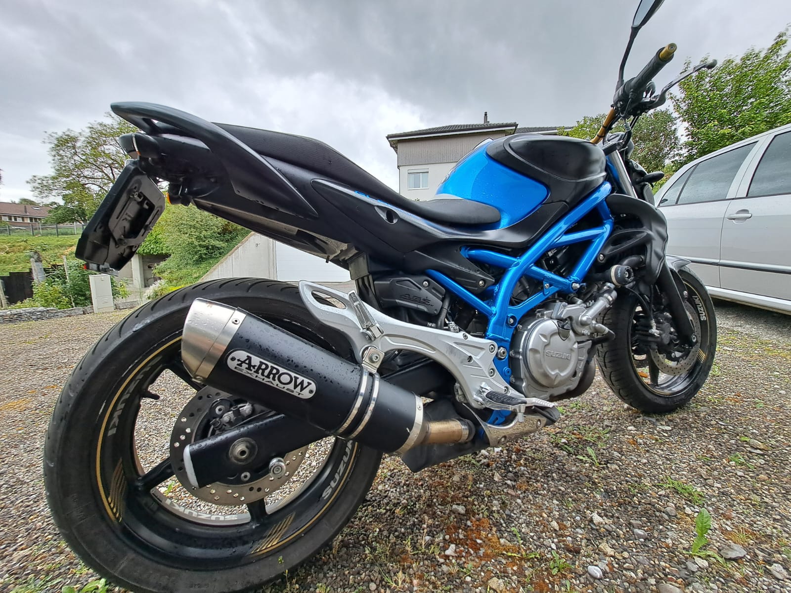 SUZUKI 650A Gladius-image-3