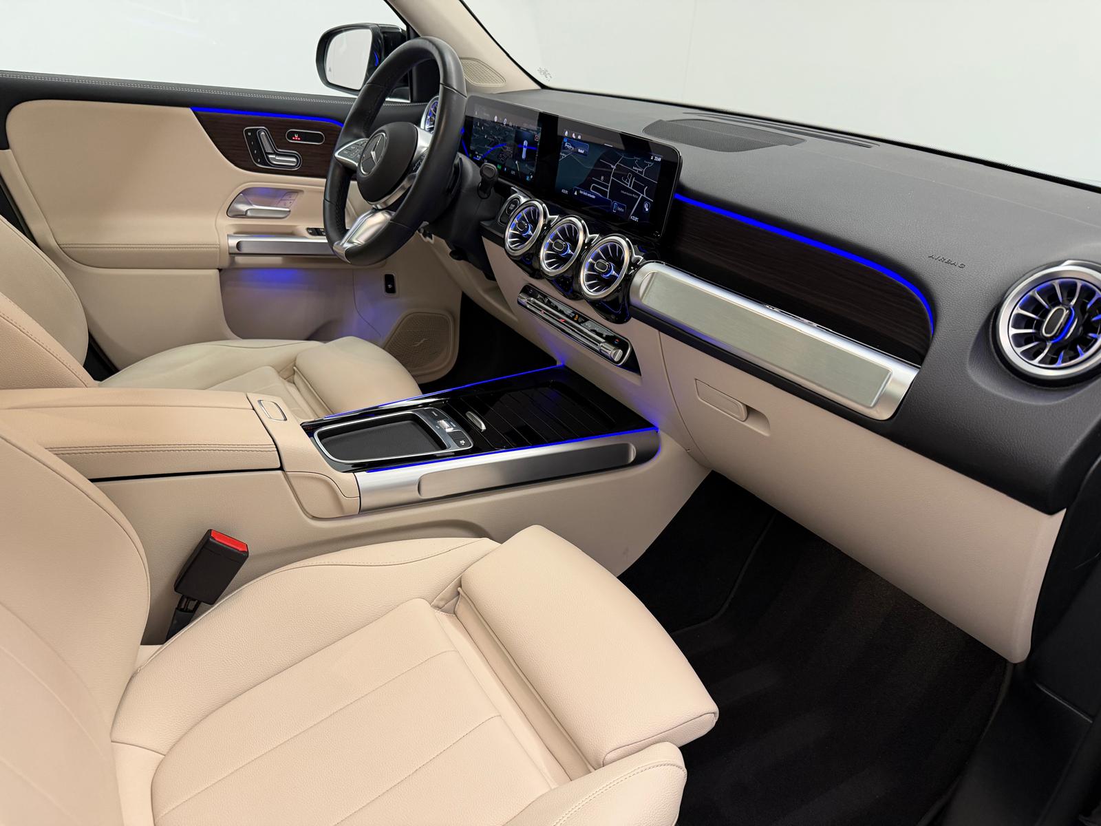 MERCEDES-BENZ EQB 300 Edition1 4Matic-image-10